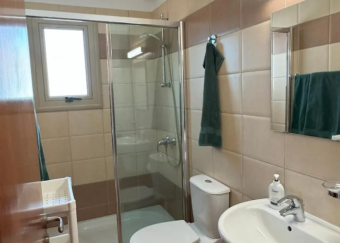 Tamaldi Side Sea View - New Renovated! Paralimni