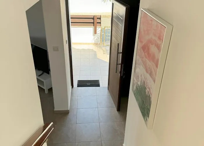 וילה Tamaldi Side Sea View - New Renovated!